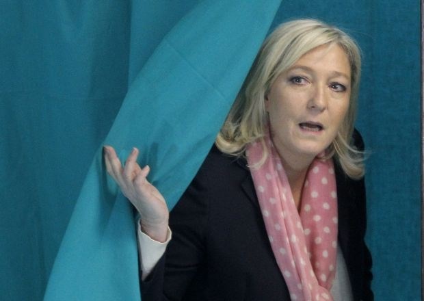 Ankete naj bi Le Penovi obetale preveč