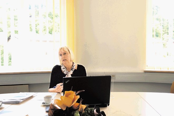 Irena Murnc, vodja Ajpesove izpostave v Trbovljah, sicer pozdravlja smernice pozitivnega poslovanja zasavskega gospodarstva,...