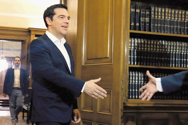 Grški premier Cipras prihaja v Bruselj z novim predlogom. Manevrskega prostora je vse manj. 