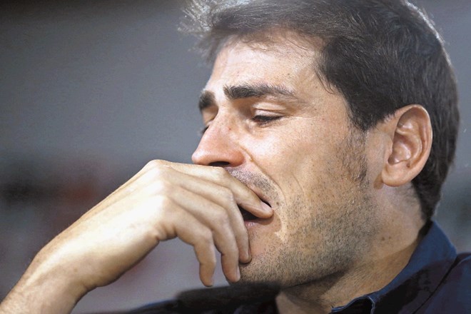 Legendarni vratar Reala iz Madrida Iker Casillas se je od svojega kluba poslovil s solznimi očmi in cmokom v grlu. 