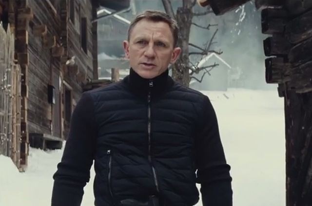 Že četrtič zapored je v čevlje Jamesa Bonda stopil Daniel Craig. (Foto: youtube) 