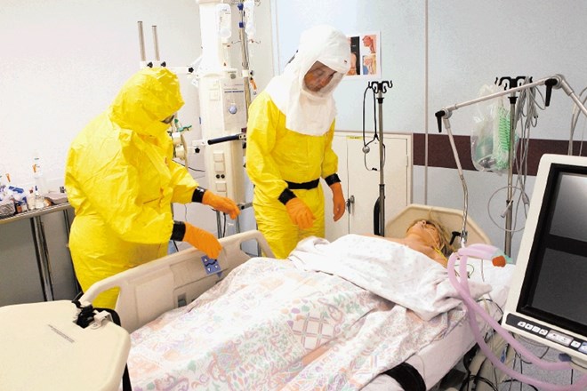 Tudi v Univerzitetnem kliničnem centru v Ljubljani so se srečali s sumom okužbe z virusom ebole; izvidi so bili negativni. 