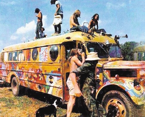 Zlati časi LSD – hipiji na festivalu v  Woodstocku leta 1969 
