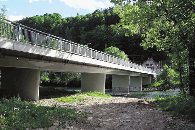 Z evropskim denarjem naj bi obnovili tudi most čez Savo v Podnartu. 