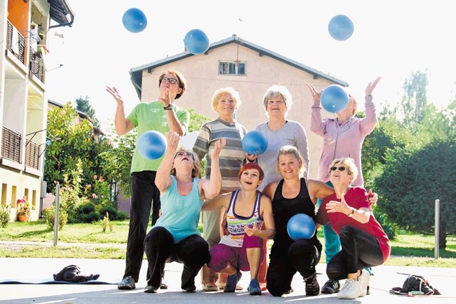 Brezplačna vadba za starejše v Brežicah poteka že vse od 13. julija. 