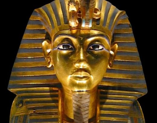 Nefretete, lepotica kraljica, za zidovi Tutankamonove grobnice?