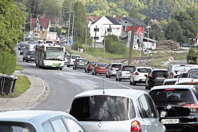 Na dunajskem Prometnotehniškem inštitutu ne razumejo, zakaj država za reševanje prometnih zastojev na Škofljici ne usposobi...