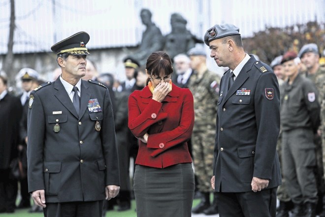 Bodo spremembe  zakona generalmajorju Andreju Ostermanu (levo) omogočile, da na čelu vojske ostane do konca prihodnjega leta?...