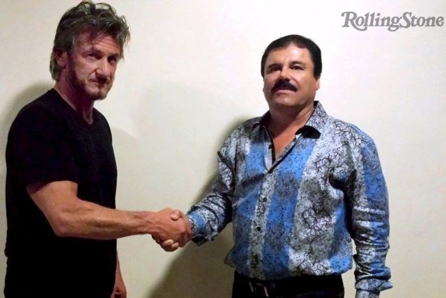 Ameriški igralec Sean Penn in mehiški narkokralj El Chapo, kar pomeni »kratki«. Srečala sta se oktobra lani, saj je Penn...