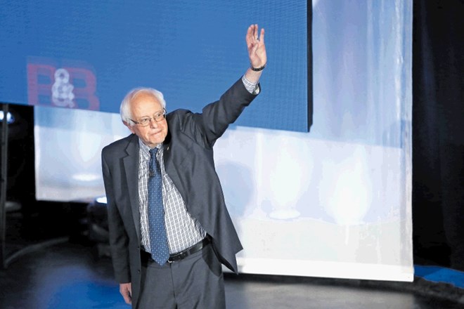 Štiriinsedemdesetletni senator Bernie Sanders je za Clintonovo vsaj v prvih etapah strankarskih volitev večji izziv, kot je...