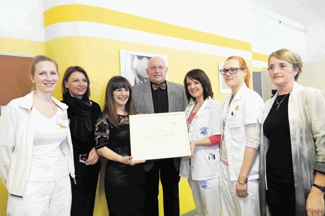 V Kranju so slovesno zaznamovali začetek izvajanja nacionalnega presejalnega programa za preprečevanje raka dojk Dora v...