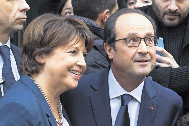 Aubryjeva in Hollande v času, ko sta  stala na isti strani.