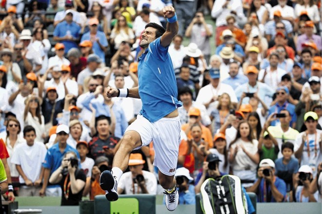 Novak Đoković se je šeste zmage na turnirju v Miamiju močno razveselil.