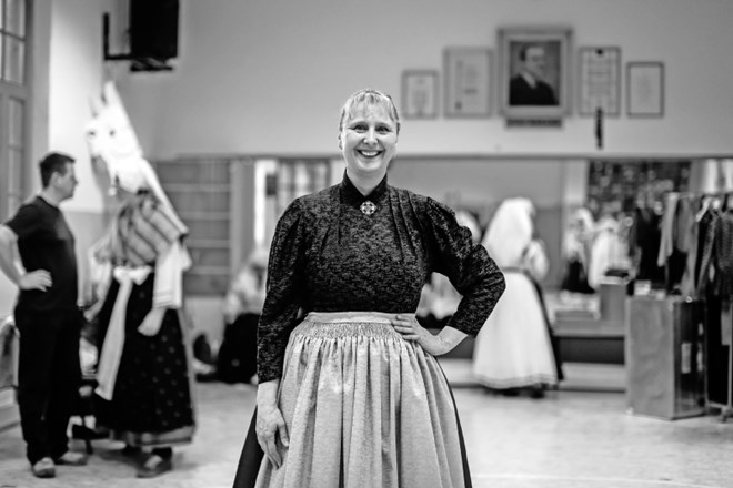 Irena Ham, umetniška vodja Folklorne skupine Tineta Rožanca
