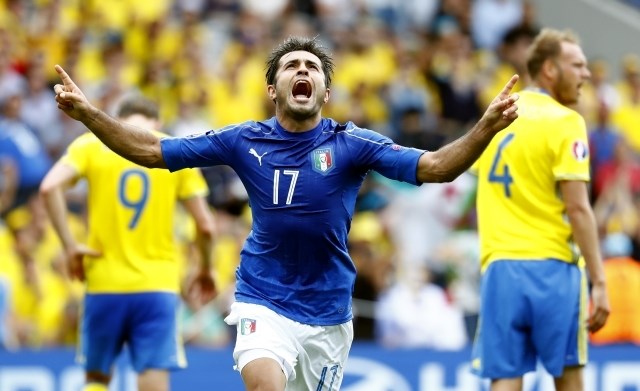 Zmago je Italiji z golom v 88. minuti prinesel napadalec milanskega Interja Eder. (Foto: Reuters)
