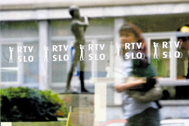 RTV Slovenija kazensko ovadila posredniško agencijo, ki je bogatela na njen račun