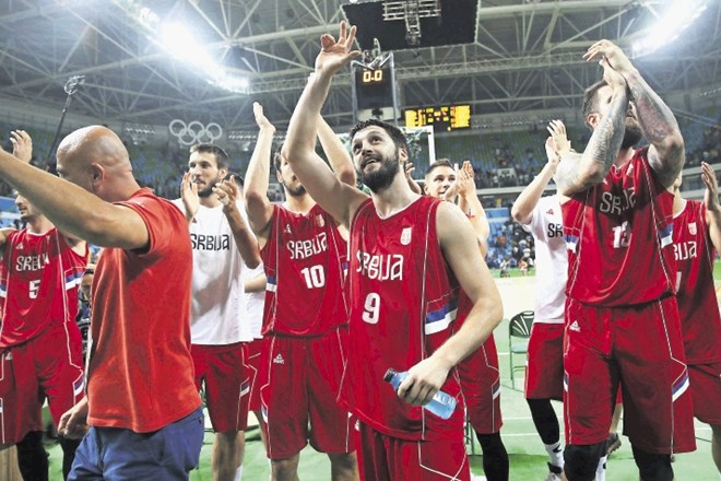 Srbski košarkarji se bodo po prestižni zmagi nad Hrvaško za finalno vstopnico pomerili z Avstralijo.