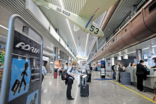 Po višini kupnine poleg Nove KBM izstopa Aerodrom Ljubljana, za katerega je upravljalec frankfurtskega letališča plačal...