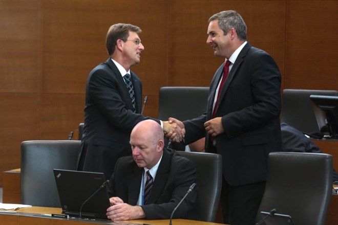 Predsednik vlade Miro Cerar in predsednik SD Dejan Židan