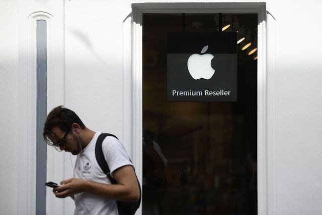 Apple bo odločitev evropske komisije drago stala (Foto: Reuters)