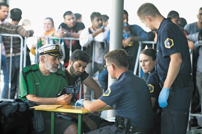 Prve registracije beguncev lani septembra v Brežicah