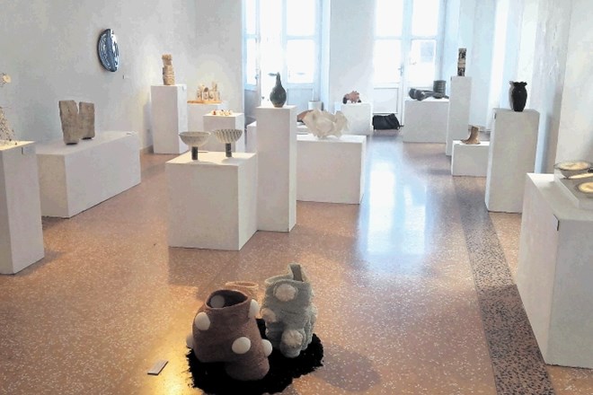 Keramika v galeriji  Meduza