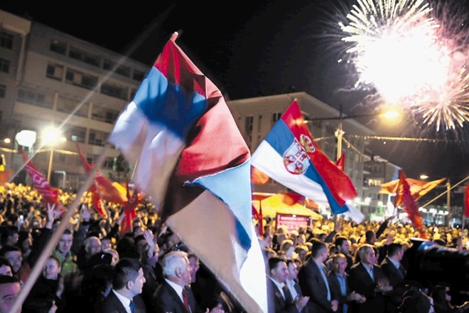 Dodikovi privrženci so na Palah glasno praznovali rezultate referenduma.