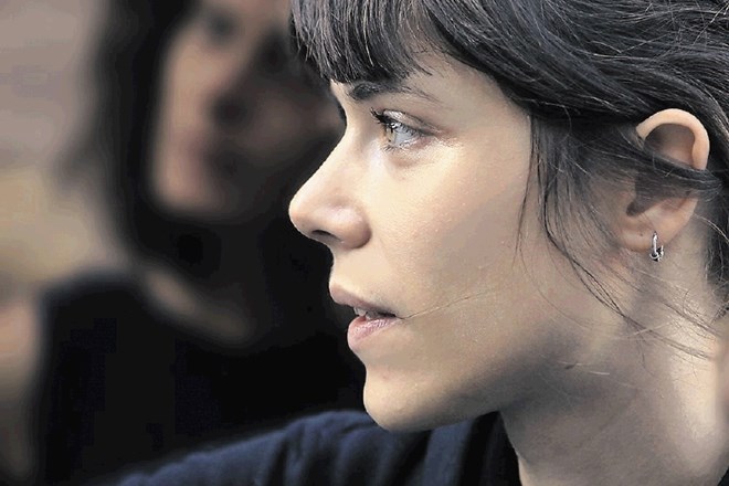 Hana Jusić je v Benetkah za film Ne glej mi v krožnik dobila  nagrado fedora za najboljši evropski film, danes pa je film že...