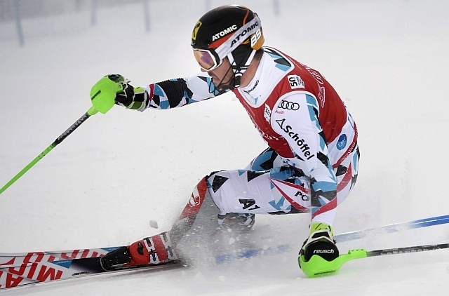 Marcel Hirscher je bil kljub vnetju srednjega ušesa prvi favorit za zmago na prvem slalomu sezone. (Foto: AP)