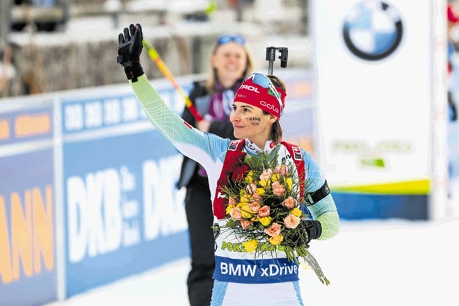 Biatlonka Andreja Mali je po 16 sezonah uradno končala tekmovalno kariero.