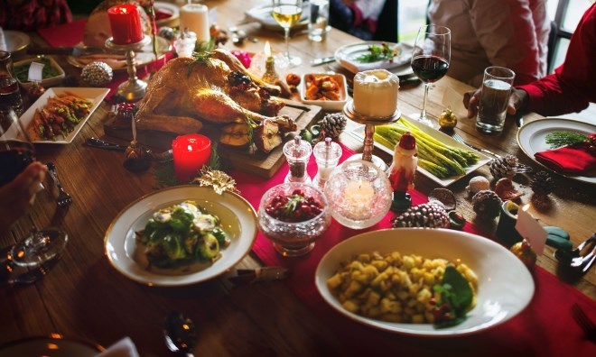 Kako pripravimo popolno božično večerjo brez nepotrebnega stresa  