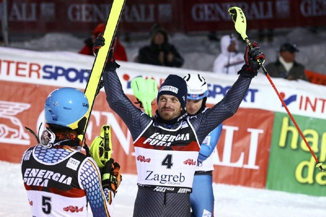 Manfred Mölgg se je veselil zaslužene zmage v Zagrebu (Foto: Reuters)