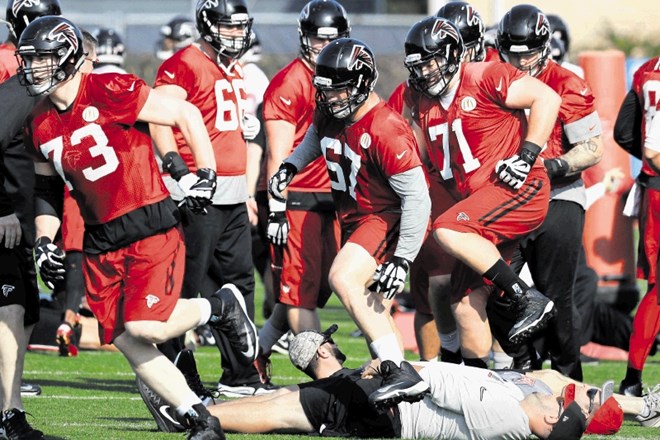 Moštvo Atlanta Falcons se na treningih zavzeto pripravlja na veliki finale lige NFL.