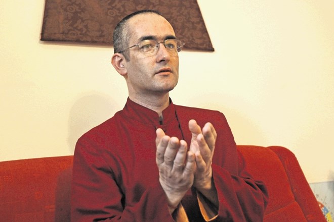 Nekdanji budistični voditelj Shenpen Rinpoče ali zdaj Ronan Chatellier pravi, da ne bo nikoli več prišel v Slovenijo.