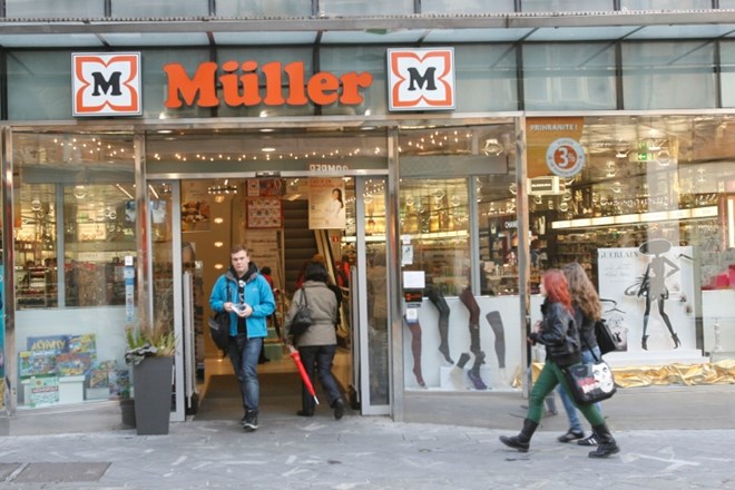 V nemškem Mullerju v Sloveniji je  moč kupiti proizvode, ki so narejeni za zahodno Evropo. Najbolj naj bi se kakovost...