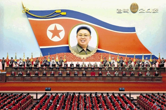 Nihče ne ve, kaj ob sobotnem nacionalnem prazniku pripravlja severnokorejski oblastni vrh.