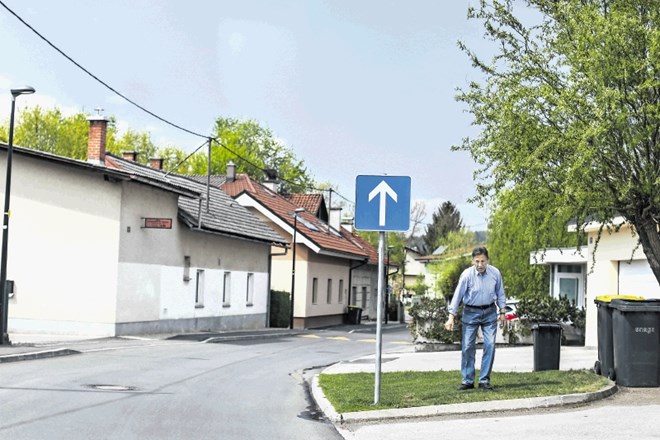 Ulica Draga  od Marjekove poti do Ulice bratov Bezlaj  je od lanske jeseni enosmerna.