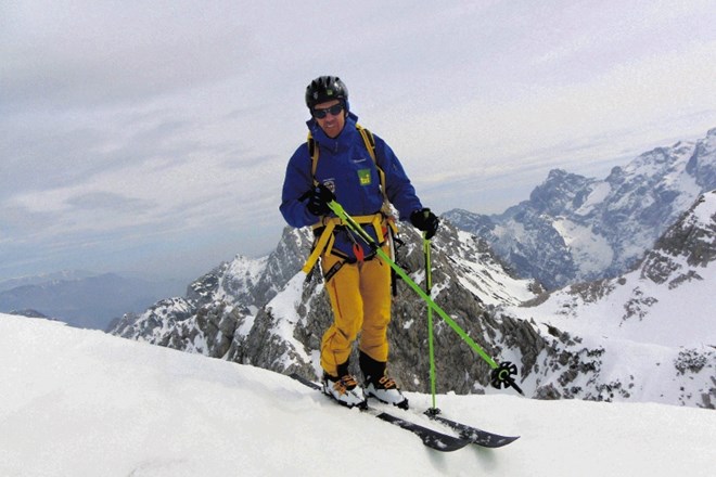 Davo Karničar je pripravljen na smučanje s K2.