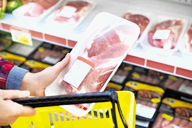 Nacionalna priporočila zdravega prehranjevanja vključujejo uživanje rdečega mesa največ dvakrat  do trikrat na teden, belega...