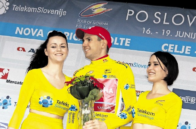 Estonec Reina Taaramäe se je lani v Novem mestu zadnji proslavil v rumeni majici dirke Po Sloveniji. Prihaja doba zelene.