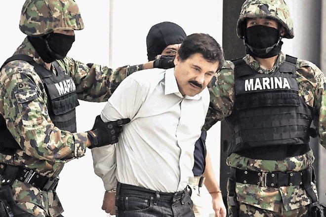 O  El Chapovem premoženju so v preteklosti krožile številne domneve.