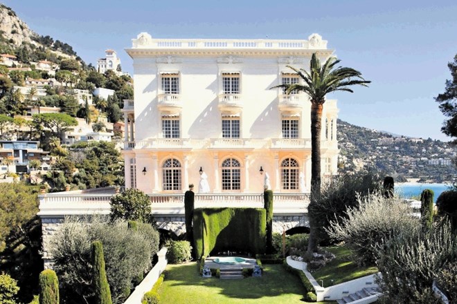 Vila La Vigie v Monaku, v obnovo katere je Karl Lagerfeld vložil 14 milijonov dolarjev.