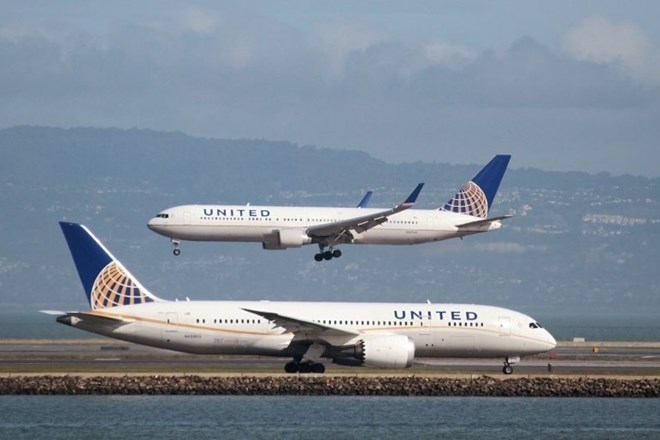 Letalska družba United Airlines tokrat potnico poslala 4800 kilometrov v napačno smer
