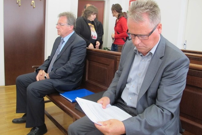 Sojenje Ernestu Plesniku in Stanislavu Dečmanu, 2016