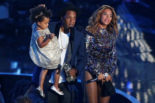 Družina Beyonce in Jay-Z-ja se je povečala za dva člana.