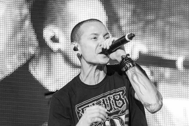 Pevca Linkin Park našli mrtvega