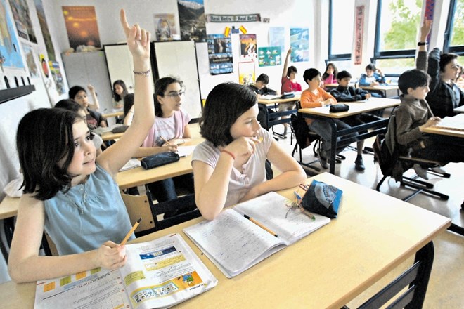 Evropska šola bo  namenjena predvsem otrokom tujcev, vanjo naj bi se vpisovali tudi otroci slovenskih diplomatov, drugi...