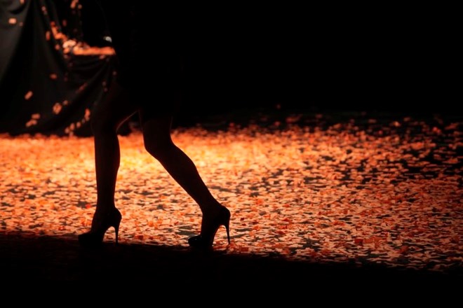 V sežanskem nočnem klubu dekleta osem let silili v prostitucijo