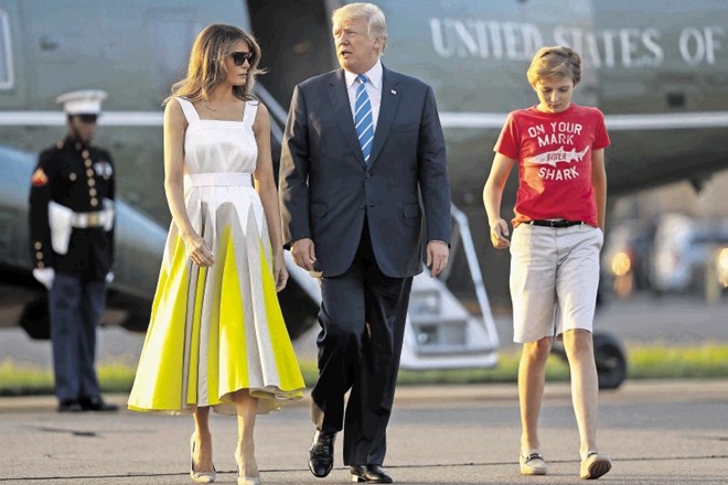 Njegova mama je modna ikona, Barron Trump pa je oblečen kot tipičen najstnik.