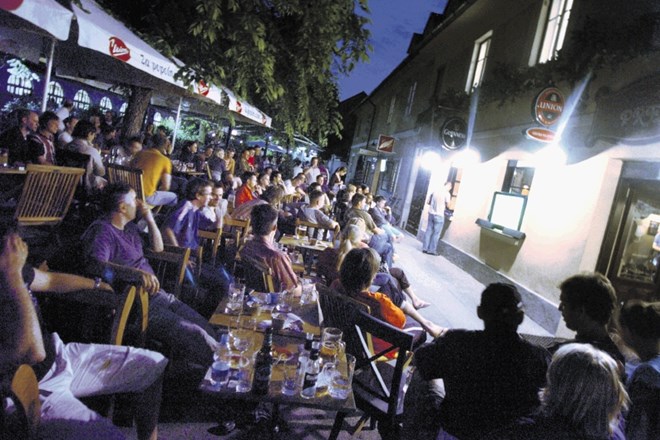 Goran Iskrič nasprotuje temu, da so gostinski lokali v središču Ljubljane odprti do enih zjutraj.